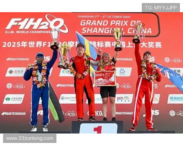 上海赛车场比赛：速度与激情的巅峰对决